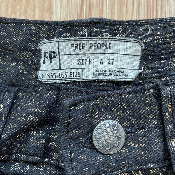 NWT Free People Black/Gold Leopard Printed Shimmer Skinny Jeans - Size: 27 - Picture 7 of 13